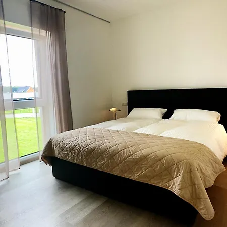Luxurioeses, 2-zimmer-apartment 55 Qm Bis 3 Personen 3*