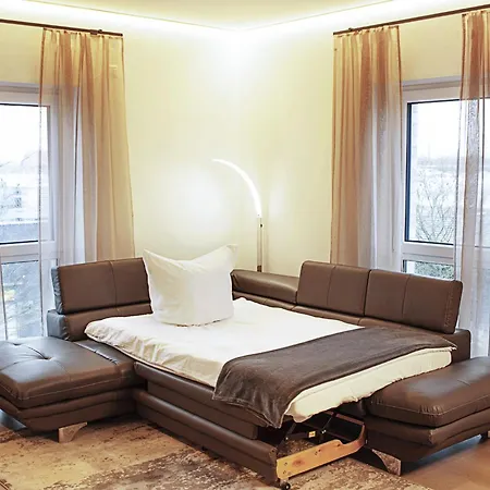 Luxurioese, 1-2-Zimmer-Apartments 30-55 Qm 3*