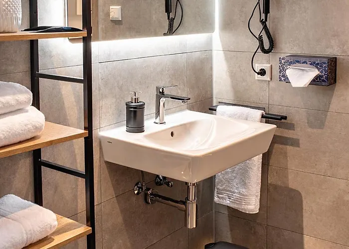 Aparthotel Deluxe Apartment-fürstenau 1 3*